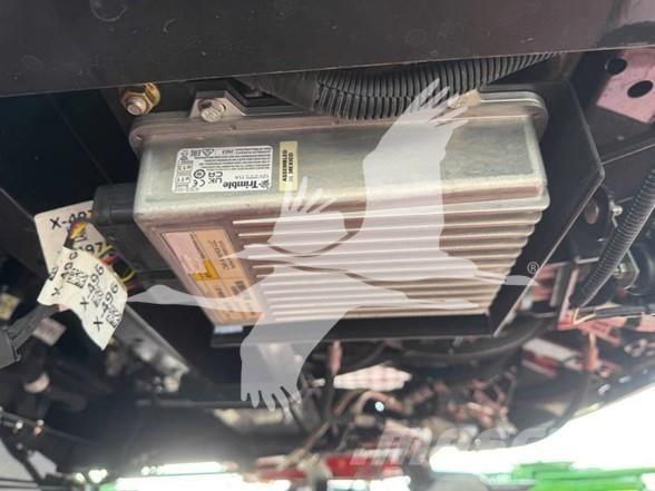 Case IH 8250 Combine harvesters