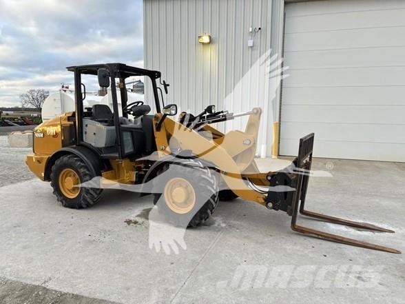 CAT 906M Wheel loaders