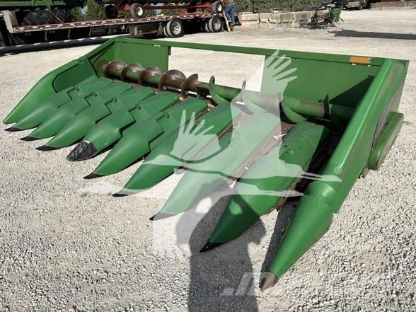 John Deere 643 Combine harvester heads