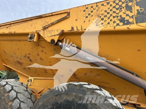 Moxy MT41 Articulated Haulers