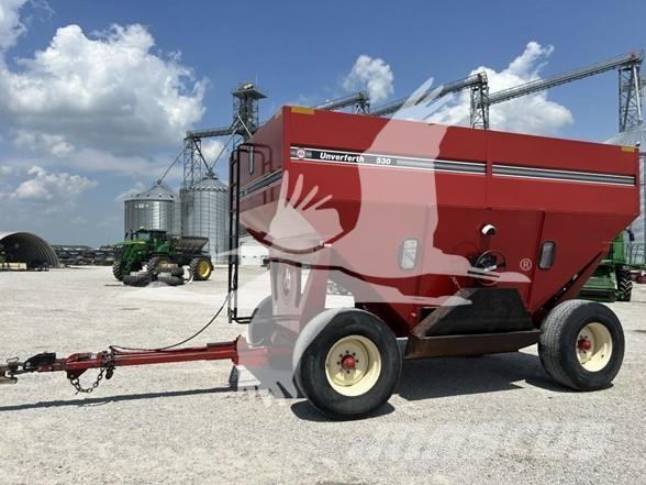 UNVERFERTH 530 Grain / Silage Trailers
