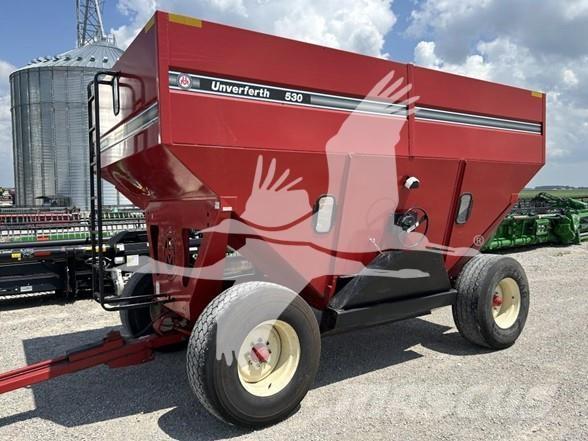 UNVERFERTH 530 Grain / Silage Trailers
