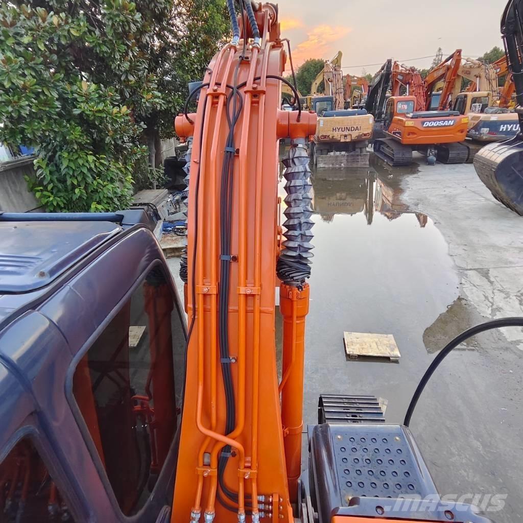 Hitachi ZX 120 Crawler excavators