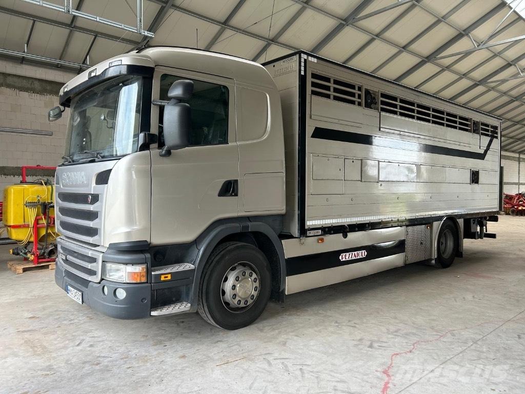 Scania G 320 Livestock carrying trucks