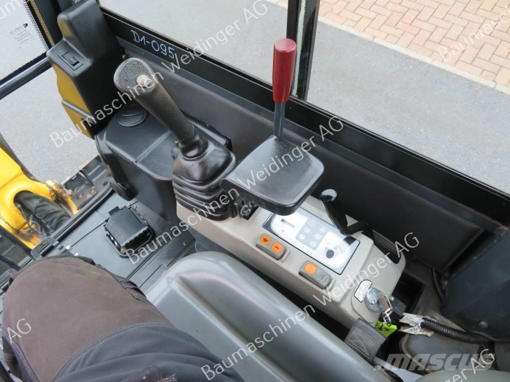 Komatsu PC 16 Mini excavators < 7t