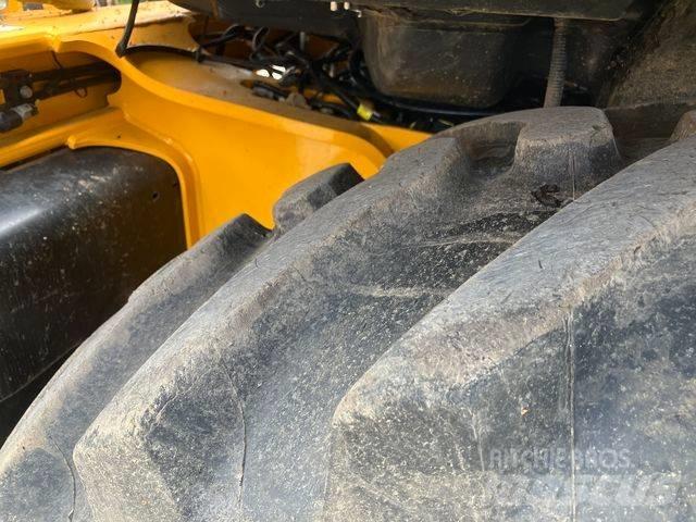 JCB 3CX ECO AEC TLB's