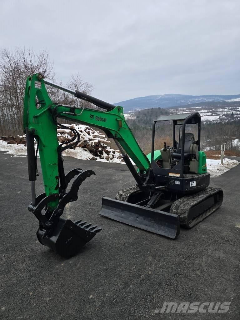 Bobcat E 50 Mini excavators < 7t