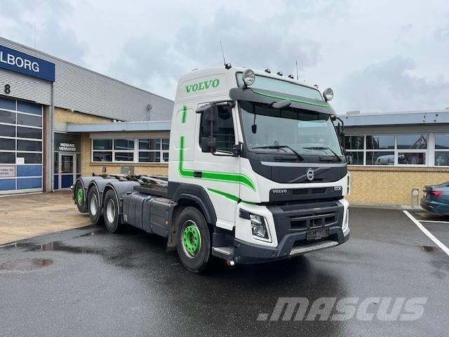 Volvo FMX 500 Hook lift trucks