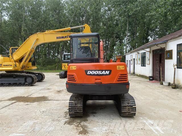 Doosan DH55 Mini excavators < 7t