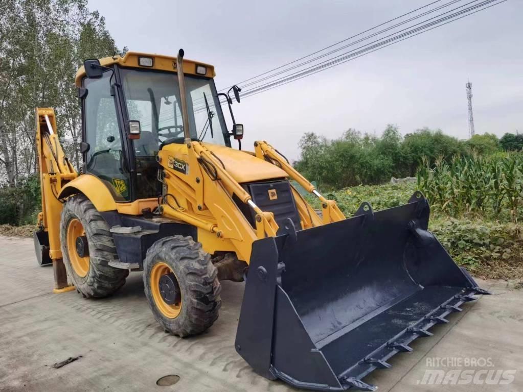 JCB 3 CX TLB's