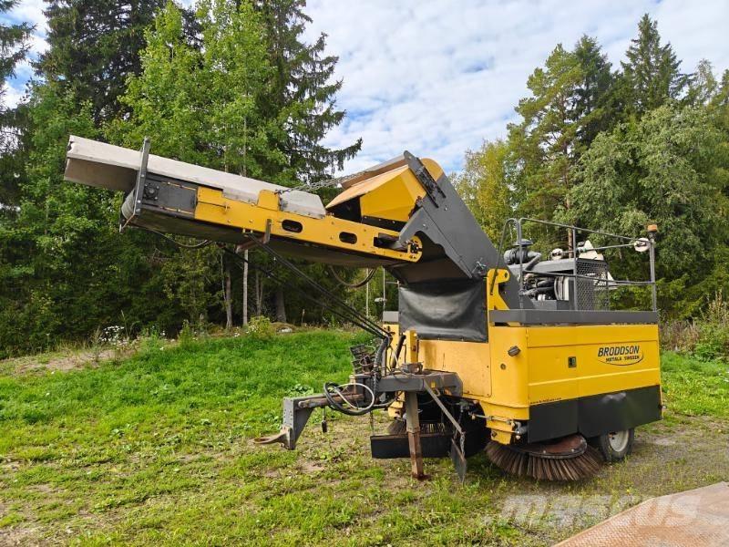 Broddson Skandia Sweepers