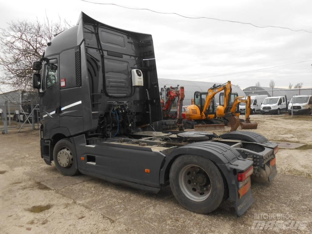 Renault T520 Truck Tractor Units