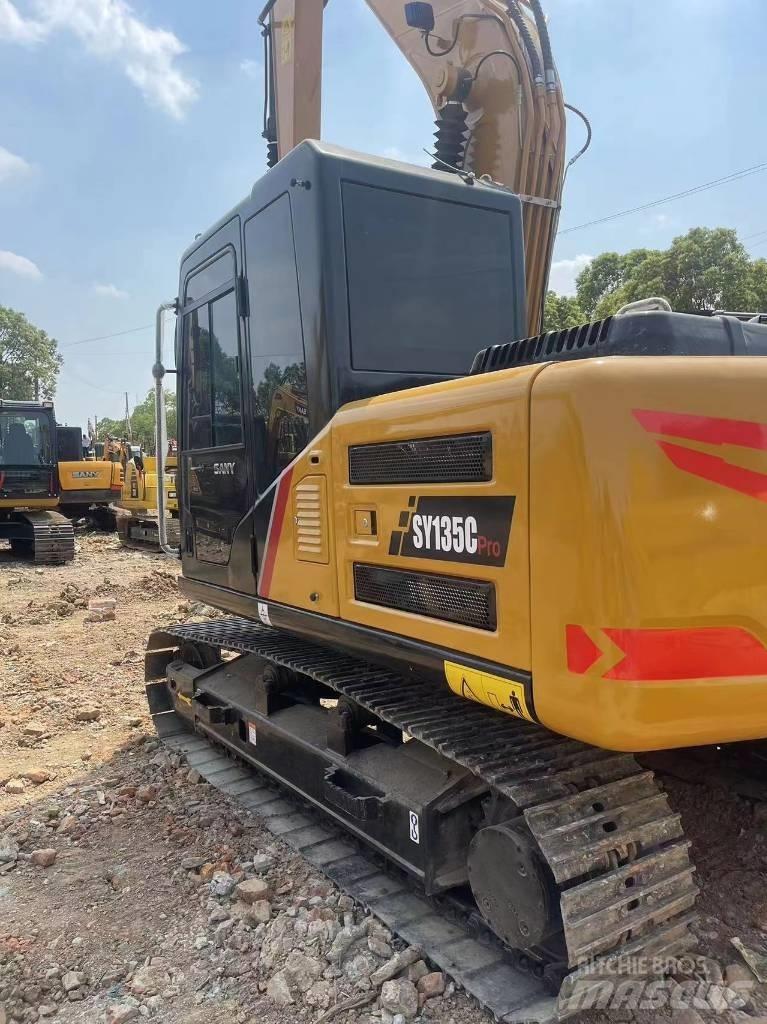 Sany SY 135 Midi excavators  7t - 12t