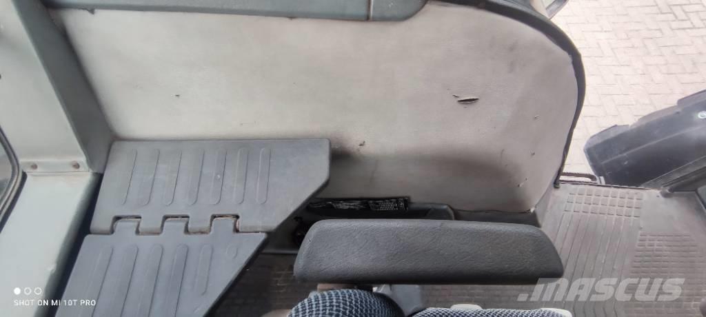 Valtra Valmet 6400 Tractors