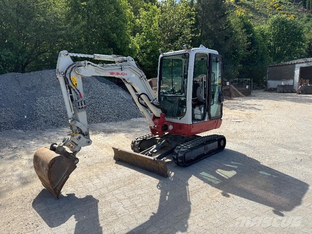 Takeuchi TB 225 Mini excavators < 7t