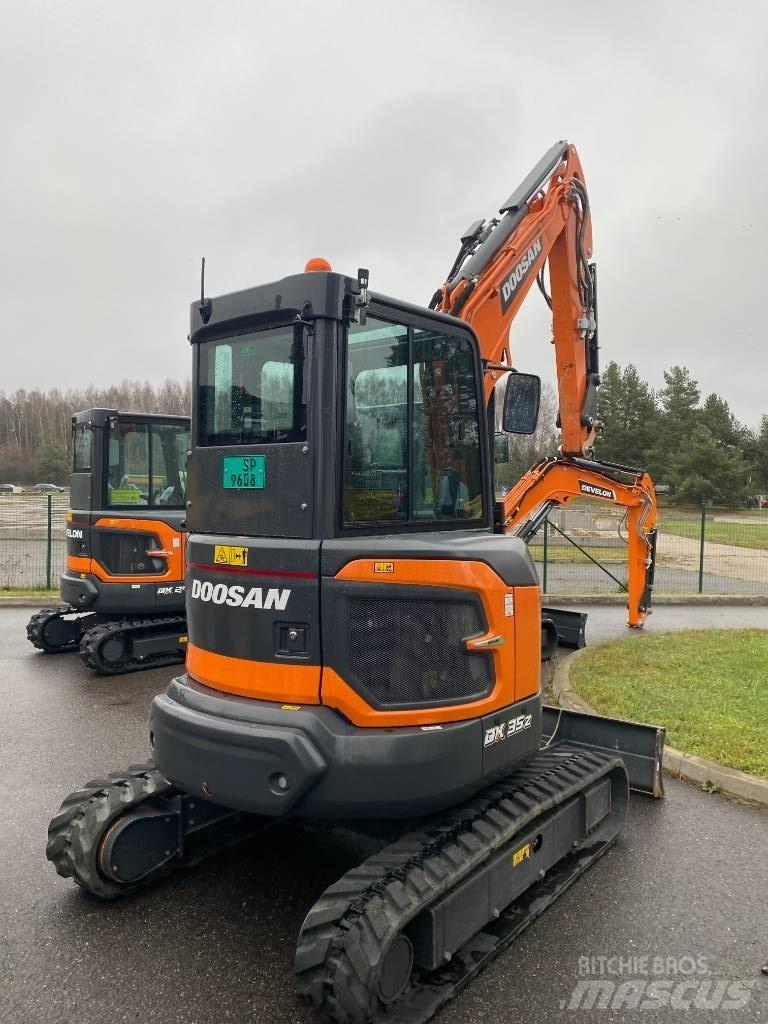 Doosan DX 35 Z-7 Mini excavators < 7t