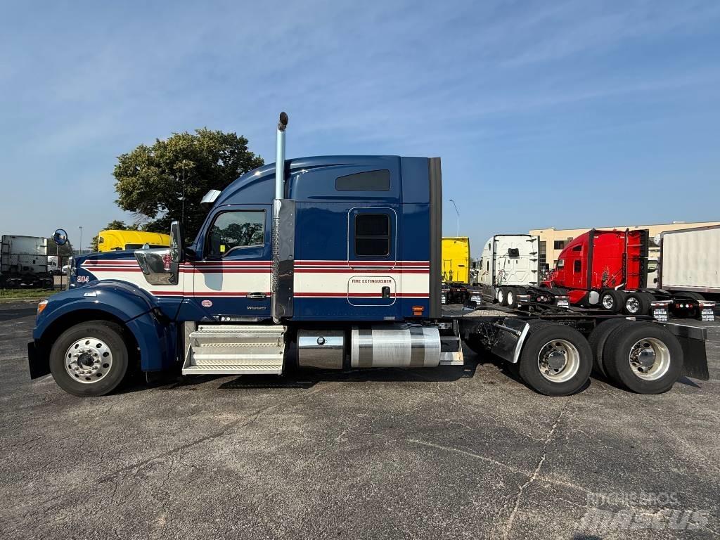 Kenworth W 990 Truck Tractor Units