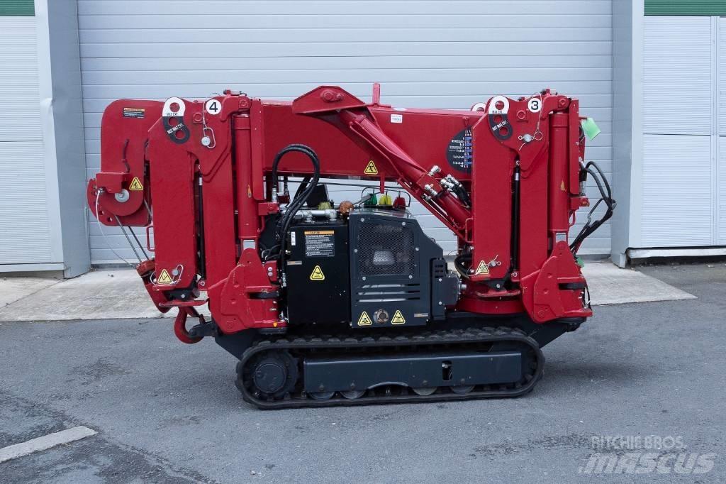 Unic URW-245 Mini cranes