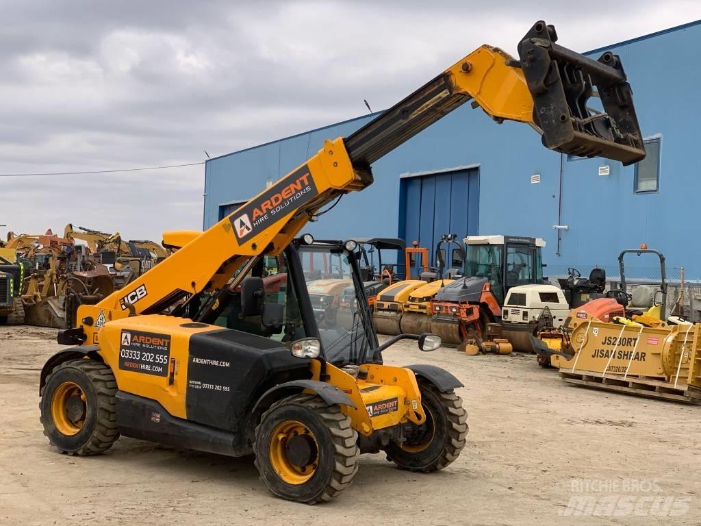 JCB 525-60 HI VIZ Farming telehandlers