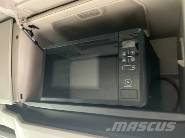 Scania R 500 Truck Tractor Units