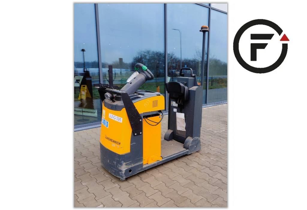 Jungheinrich EZS 130 Towing truck
