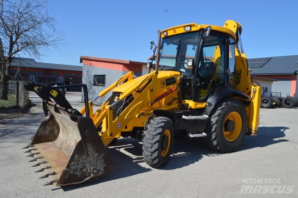 JCB 3 CX TLB's