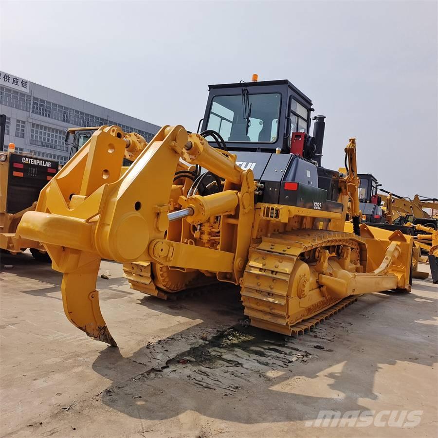 Shantui SD 32 Crawler dozers