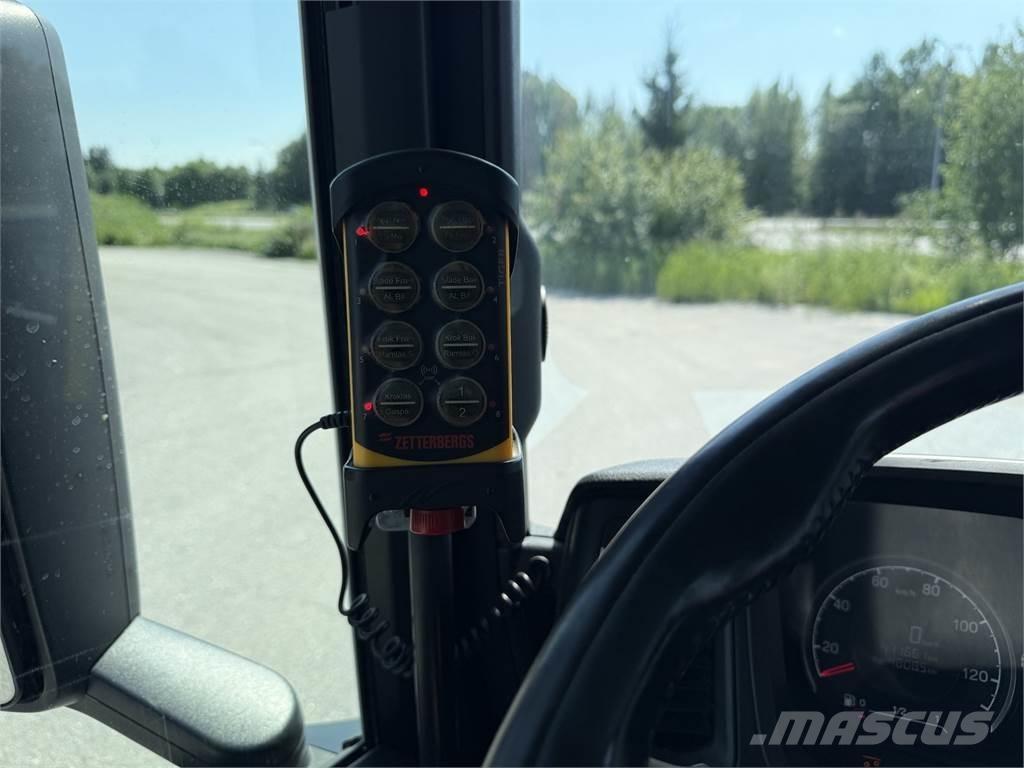 Scania G500 6X2 Hook lift trucks