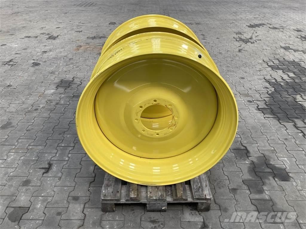 John Deere 15x38 Tyres, wheels and rims