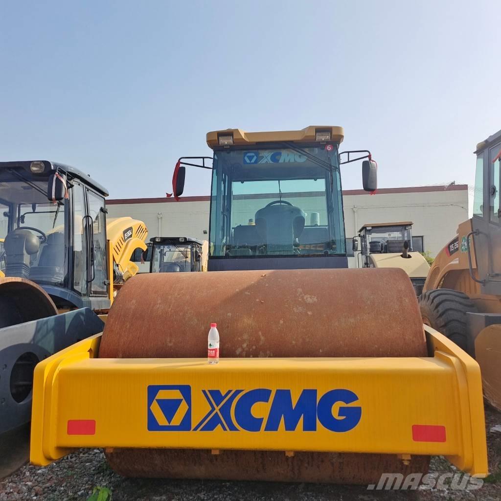 XCMG XS 223 J Single drum rollers