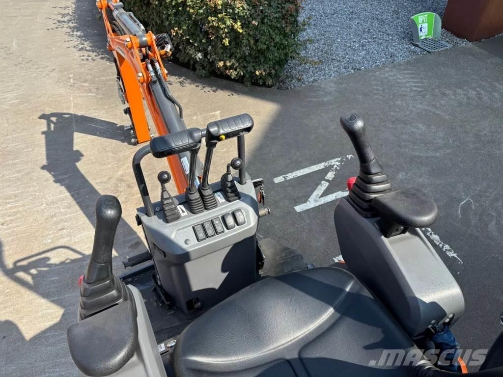 Develon DX10Z-7 Mini excavators < 7t
