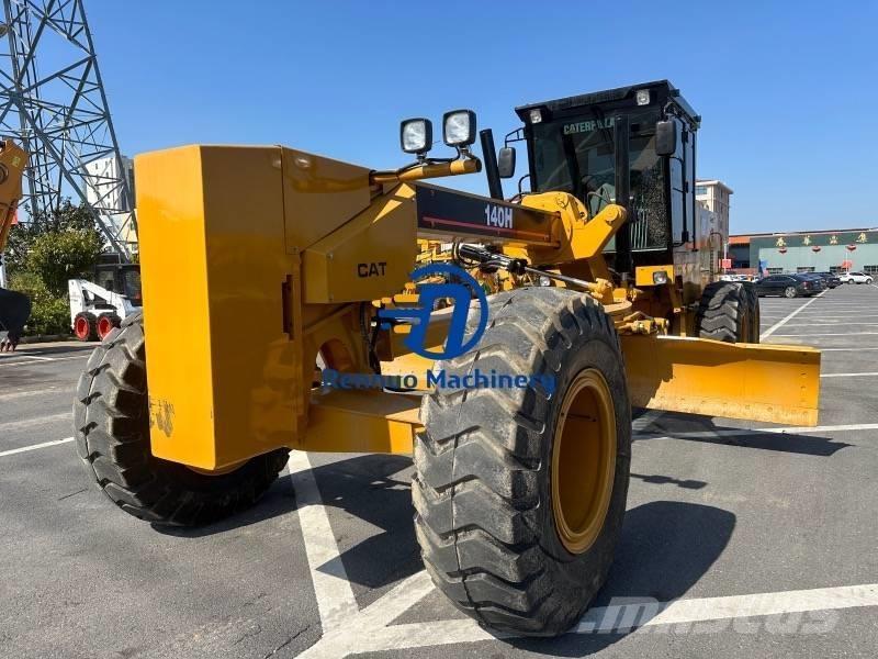 CAT 140H Graders