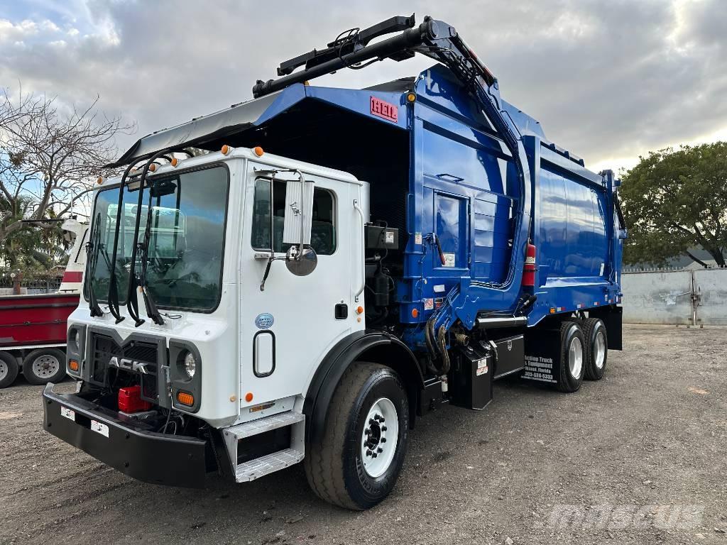 Mack MRU 613 Sewage disposal Trucks