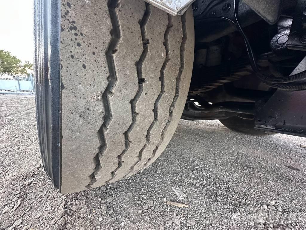 Mack MRU 613 Sewage disposal Trucks