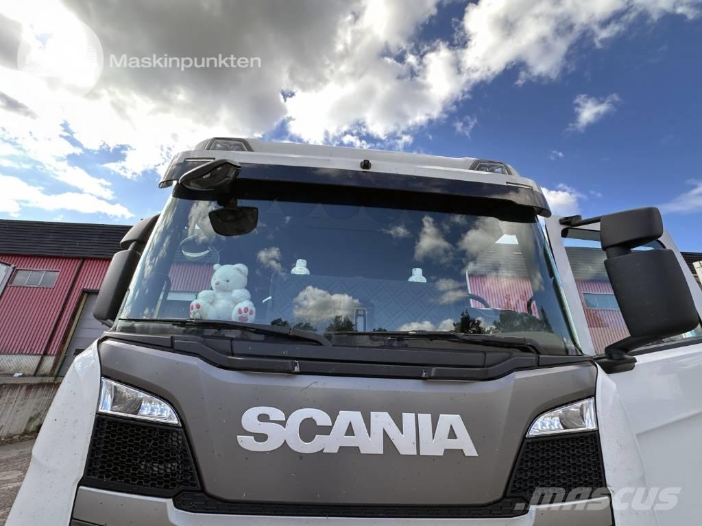 Scania R 450 Van Body Trucks