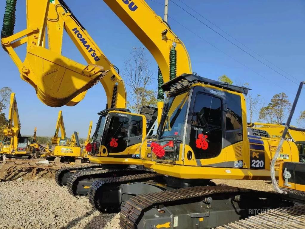 Komatsu PC 220-8 Crawler excavators
