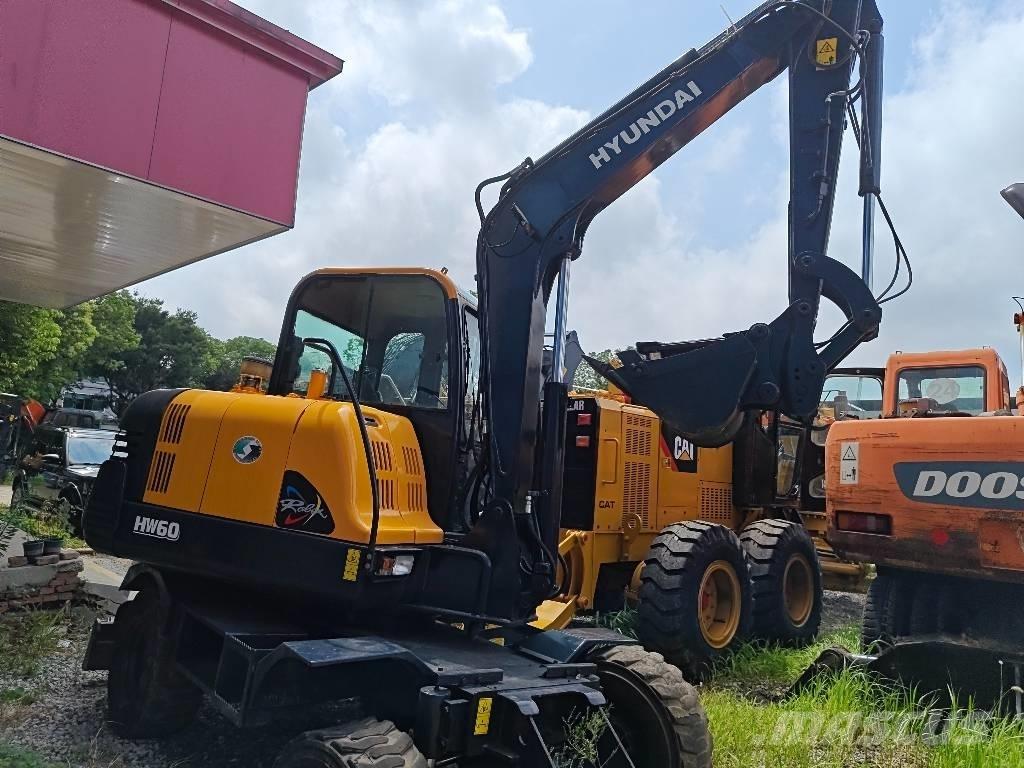 Hyundai R60W Mini excavators < 7t