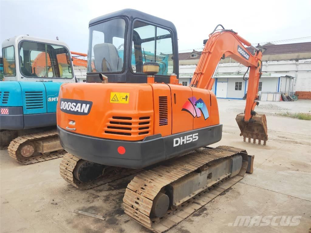 Doosan DH55 Mini excavators < 7t
