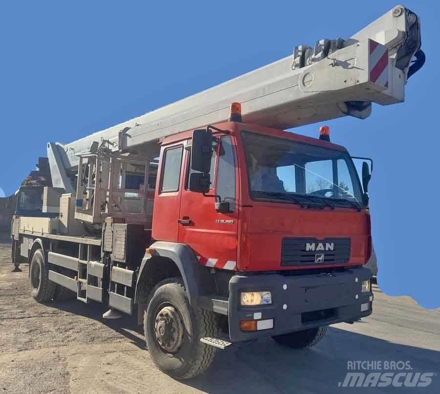 MAN LE18.280 Truck mounted aerial platforms
