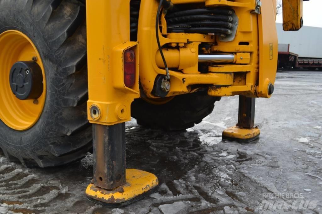 JCB 3 CX TLB's