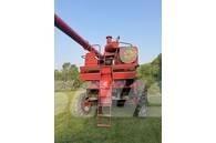 Case IH 1680 Combine harvesters
