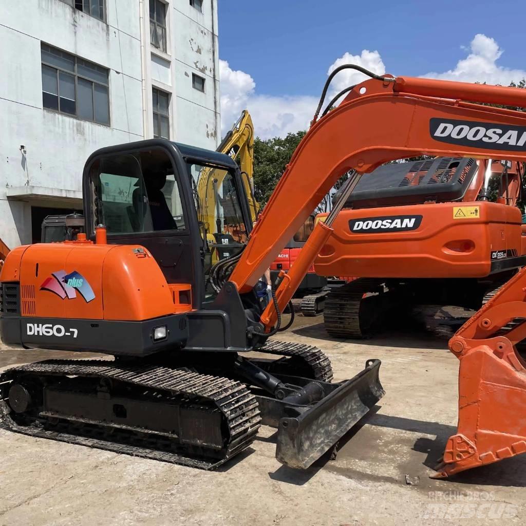 Doosan DH60-7 Mini excavators < 7t