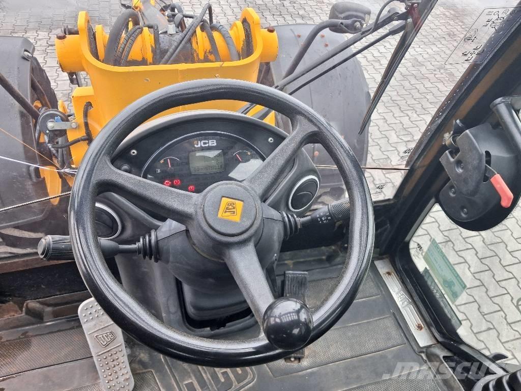 JCB TM 320 AGRI Farming telehandlers