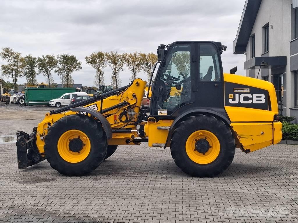 JCB TM 320 AGRI Farming telehandlers