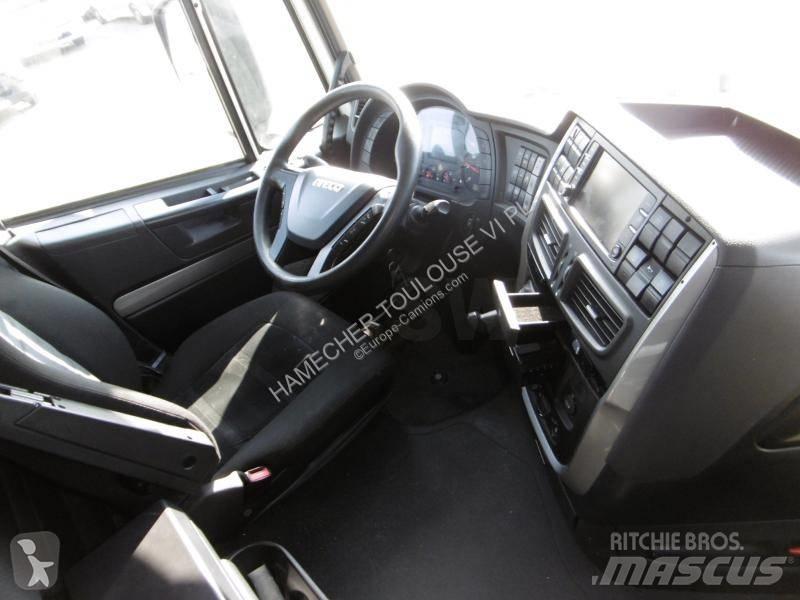 Iveco NP460 Truck Tractor Units