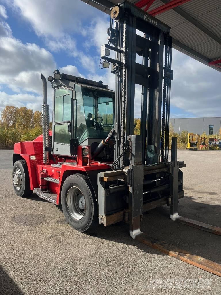Kalmar DCE 120-6 Diesel trucks