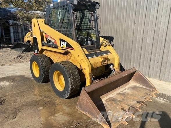 CAT 246 Skid steer loaders
