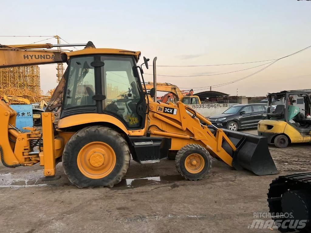 JCB 3CX TLB's
