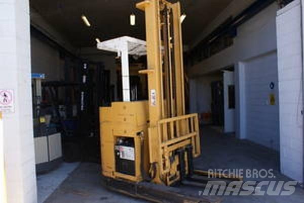 TCM FRHB20 Reach truck