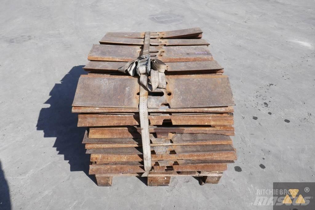 CAT 325 Trackshoes Chassis and suspension